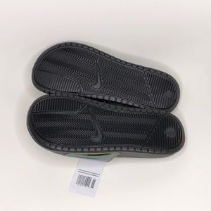 nike benassi green